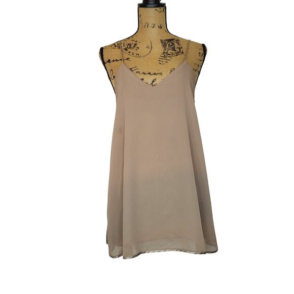 Umgee Tan Spaghetti Strap Sweetheart Neckline Tank Top Size Medium - Picture 2 of 8